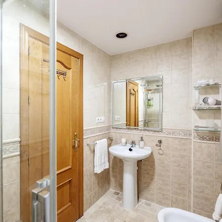 Cozy 2 Bedroom On Rincon Dorado- Air Conditioning, Netflix, Roku Tv *