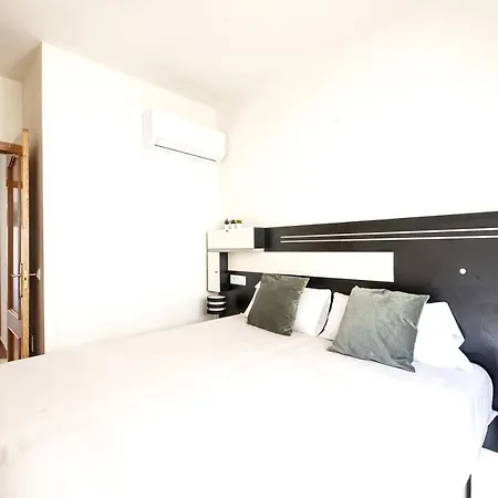 Cozy 2 Bedroom On Rincon Dorado- Air Conditioning, Netflix, Roku Tv Διαμέρισμα Τορρεμολίνος